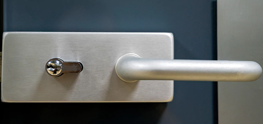 Change Patio Door Locks in Ladera Heights, California